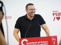 El PSOE propone reforzar la conciliación familiar en los pueblos con servicios compartidos entre municipios