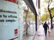 El paro sube en agosto en 44.419 personas, pero se mantiene en su nivel más bajo para este mes desde 2007