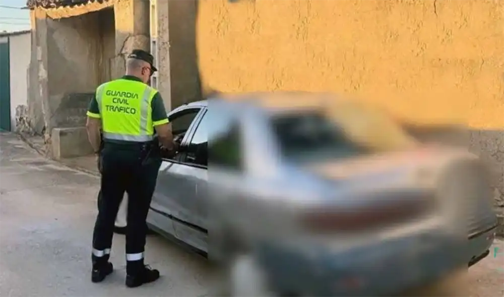 Interceptado en Valdefinjas sin carné y triplicando la tasa máxima de alcohol 1 Interceptado en Valdefinjas sin carné y triplicando la tasa máxima de alcohol