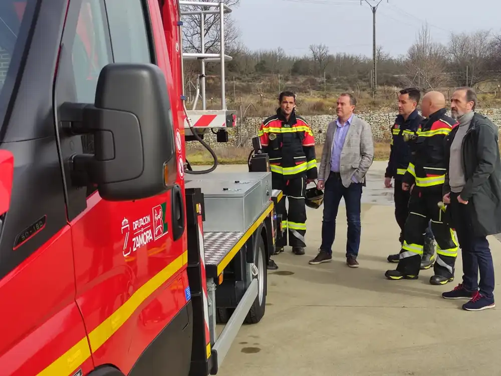 La Diputación de Zamora asumirá directamente el servicio provincial de bomberos desde enero de 2027 1