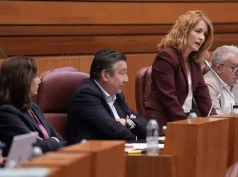 Las Cortes respaldan la iniciativa de UPL para reclamar la reclasificación de las TCAE al grupo C1