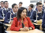 Margarita Robles inaugura en León el curso de formación militar con más de 10.600 alumnos