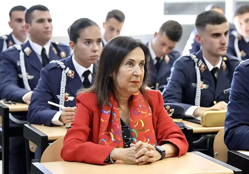 Margarita Robles inaugura en León el curso de formación militar con más de 10.600 alumnos 1 Margarita Robles inaugura en León el curso de formación militar con más de 10.600 alumnos