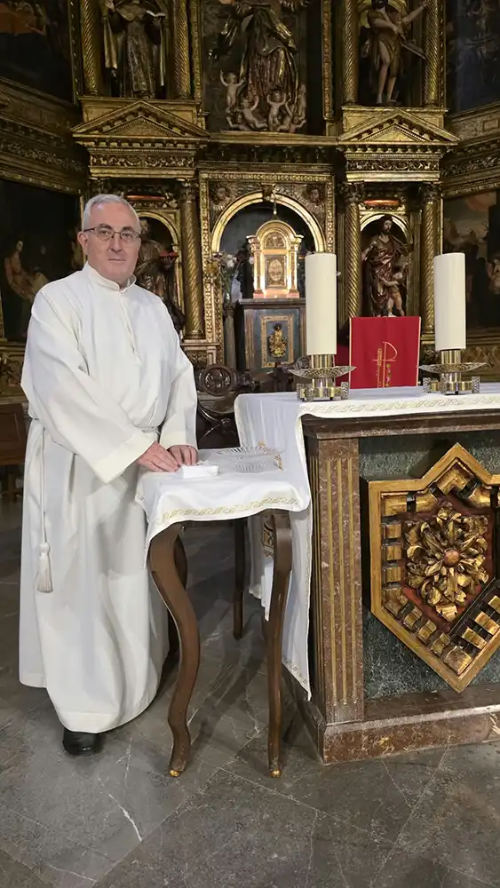 Miguel Sierra Manteca será ordenado primer diácono permanente de la Diócesis de Astorga 1 Miguel Sierra Manteca será ordenado primer diácono permanente de la Diócesis de Astorga