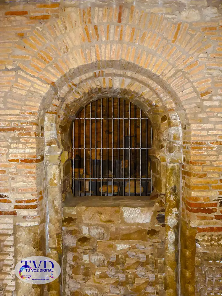 Santa María de Tábara: la iglesia que guarda mil años de memoria 4