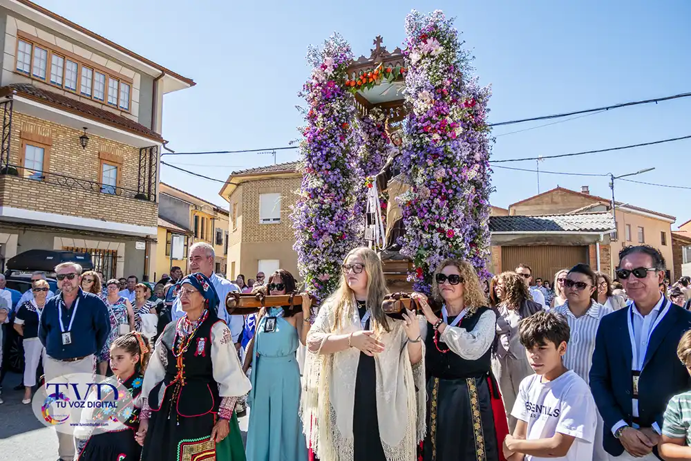 Tábara abraza a su Virgen del Carmen: 78 años de fe, memoria y una promesa que sigue viva 6