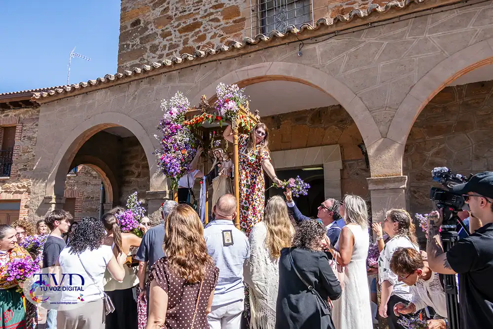 Tábara abraza a su Virgen del Carmen: 78 años de fe, memoria y una promesa que sigue viva 52