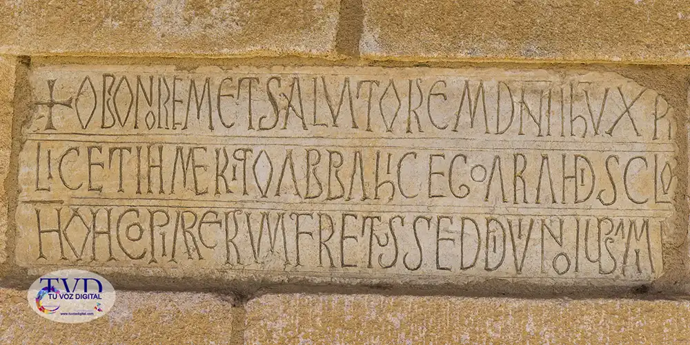 Santa María de Tábara: la iglesia que guarda mil años de memoria 9