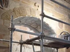 Benavente recupera el Arcosolio de los Carvajal, una joya funeraria del siglo XVI en San Juan del Mercado