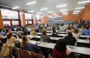 Castilla y León convoca 32 plazas para acceder al Cuerpo de Inspectores de Educación