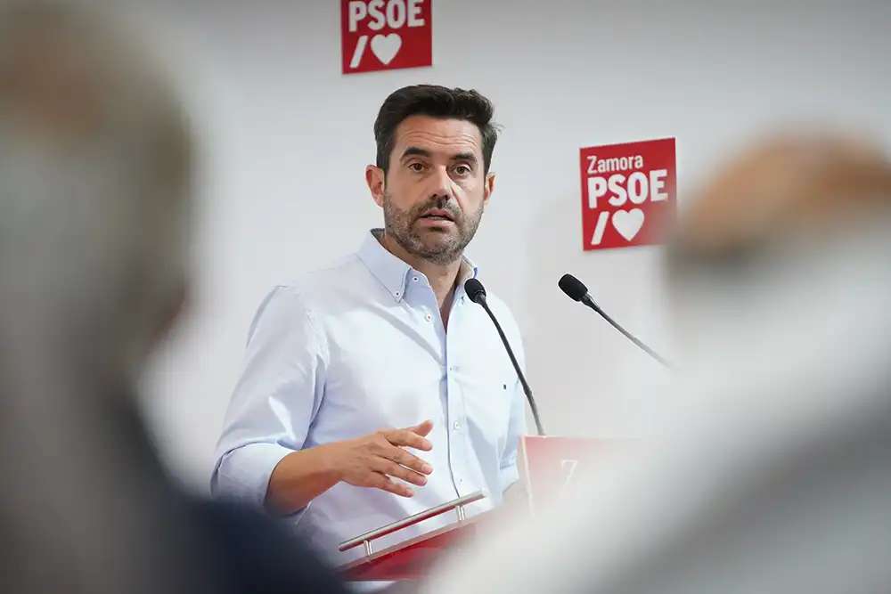 El PSOE de Zamora confirma a Antidio Fagúndez y José Fernández como cabezas de lista para las elecciones generales del 29 de noviembre 1 El PSOE de Zamora confirma a Antidio Fagúndez y José Fernández como cabezas de lista para las elecciones generales del 29 de noviembre