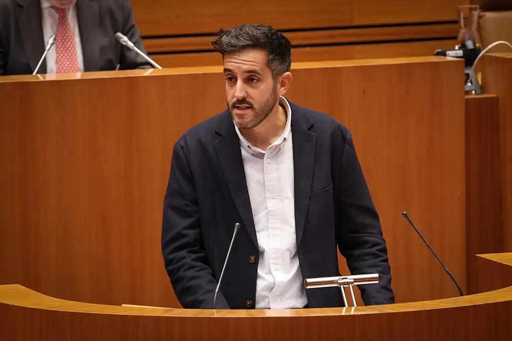 El PSOE denuncia el «caos diario» en los autobuses Zamora-Salamanca y exige a la Junta soluciones urgentes 1 El PSOE denuncia el «caos diario» en los autobuses Zamora-Salamanca y exige a la Junta soluciones urgentes