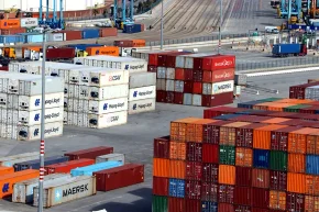 Las exportaciones españolas crecen un 13,3% en agosto y alcanzan los 27.595 millones de euros