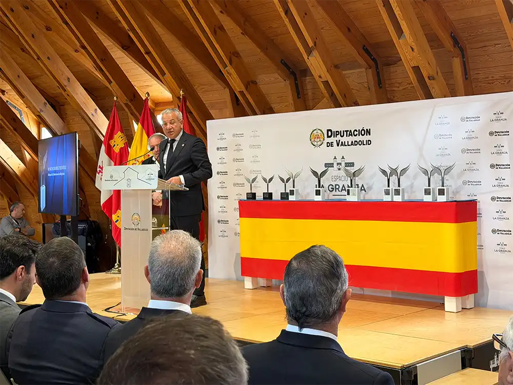 Nicanor Sen reivindica la solidaridad y el compromiso con la sociedad en la entrega de los V Premios ALAS 2026 1 Nicanor Sen reivindica la solidaridad y el compromiso con la sociedad en la entrega de los V Premios ALAS 2026