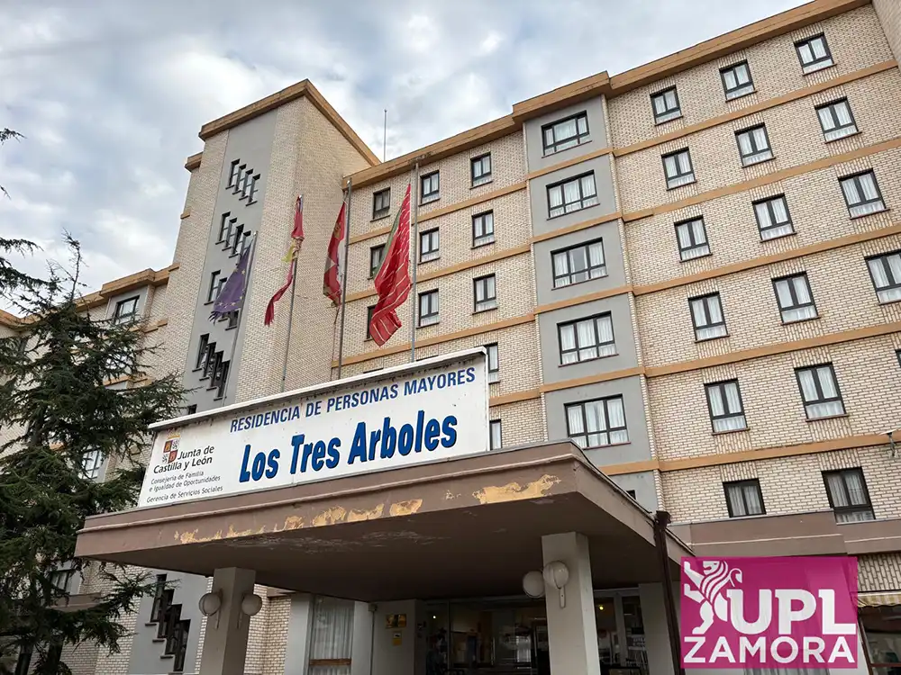 UPL exige a la Junta garantías para mantener las 167 plazas de Los Tres Árboles y propone estudiar la ampliación de la residencia 1 UPL exige a la Junta garantías para mantener las 167 plazas de Los Tres Árboles y propone estudiar la ampliación de la residencia